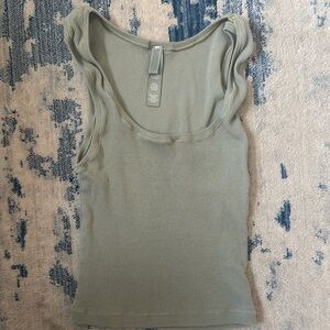 Skims Sleeveless Women's Top